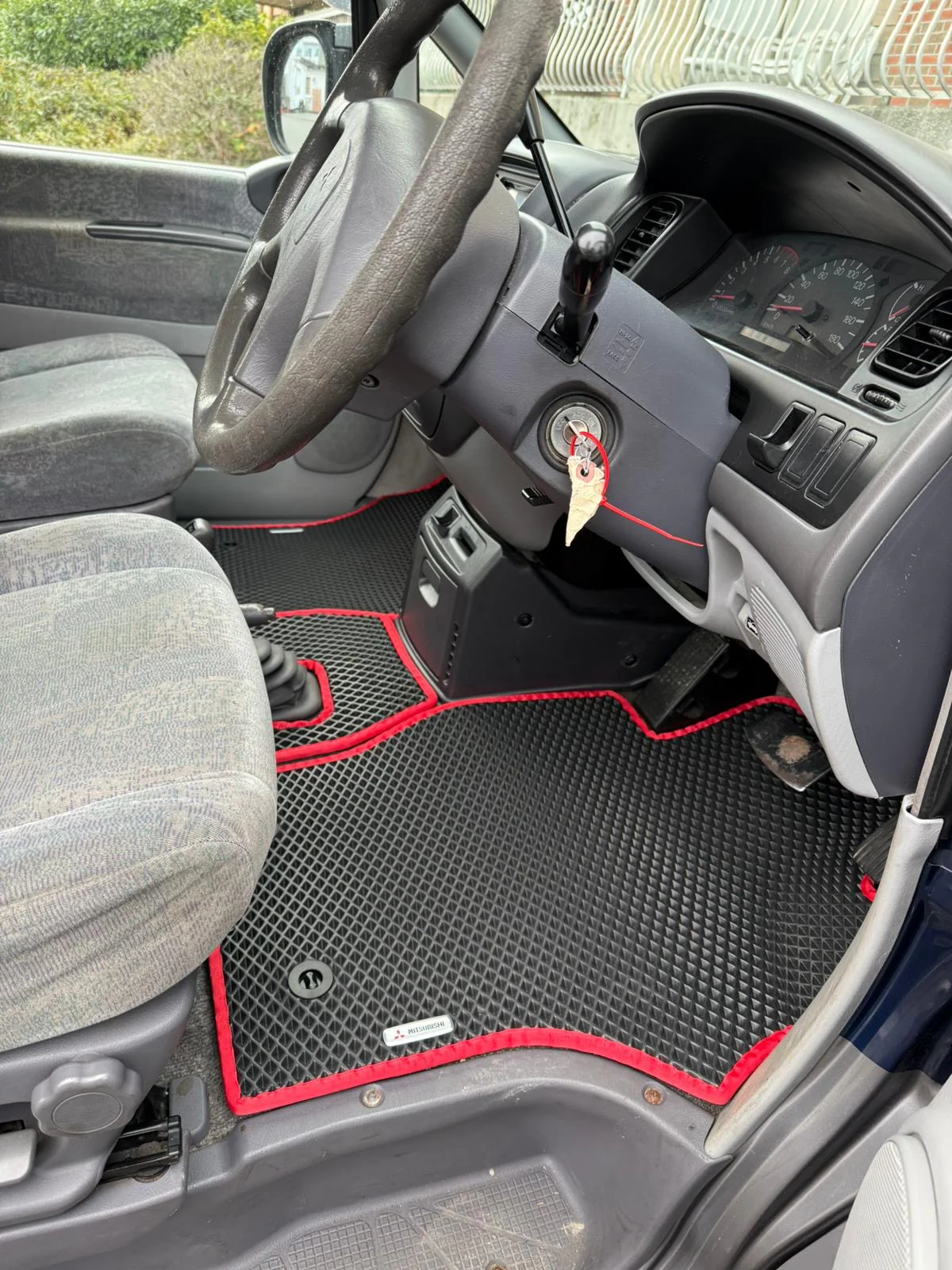 Car Mats All Weather Fronts Delica L400 1994-2004 - Image 5